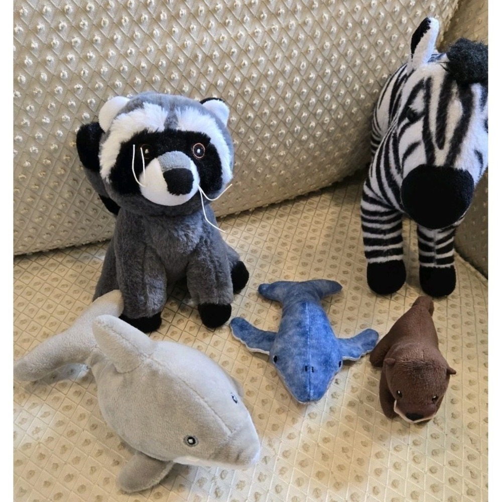 National Geographic Kids Scholastic Plush Lot 5 Wildlife Zebra Otter Whale Shark